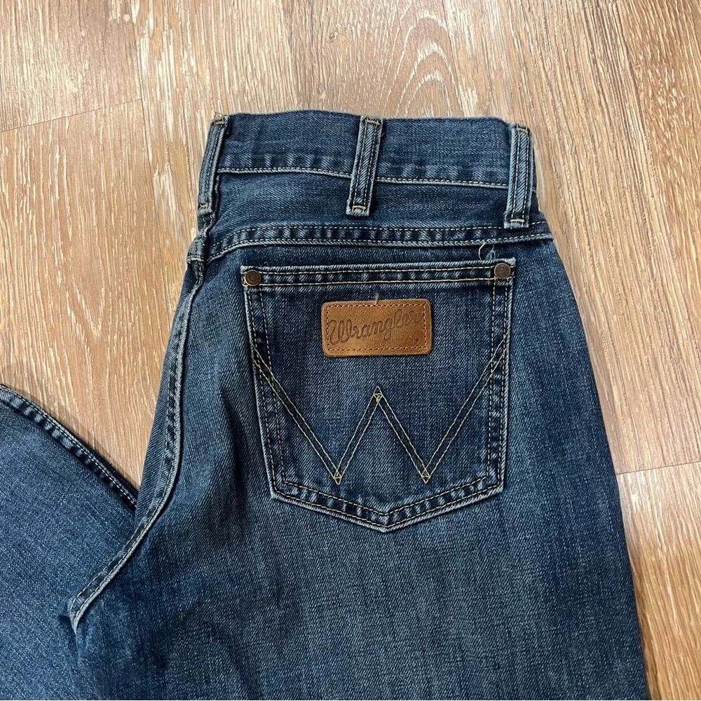 Wrangler Retro Jeans 31x30 - Picture 2 of 5